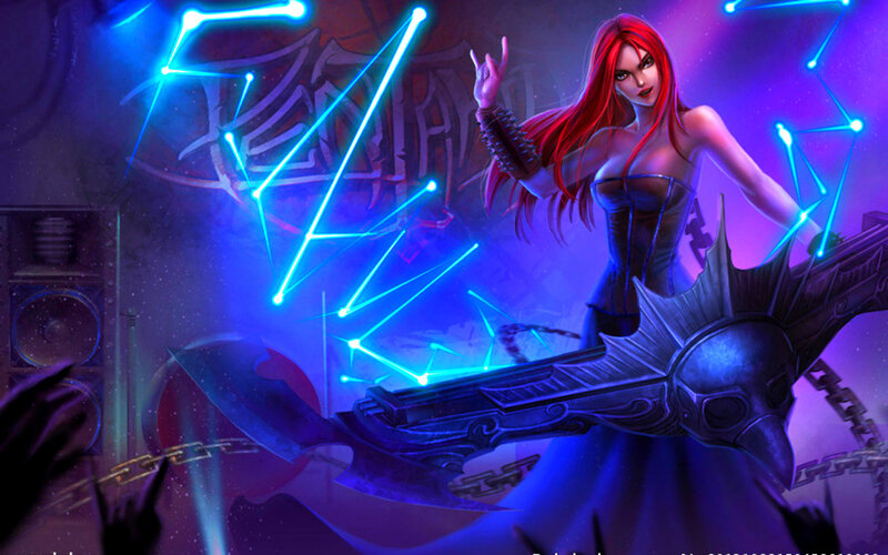 Red-haired Woman with Weapon — Blue, Dramatic