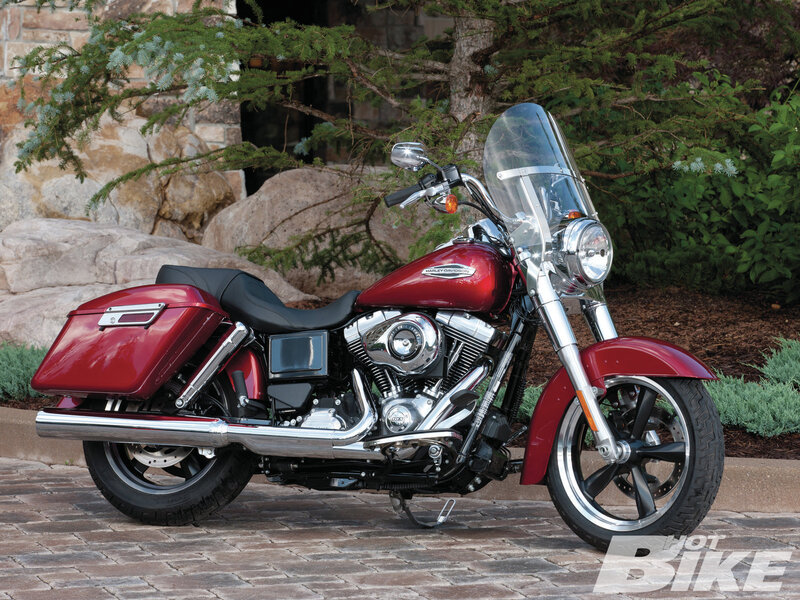 Red Harley-davidson Motorcycle — Calm, Afternoon