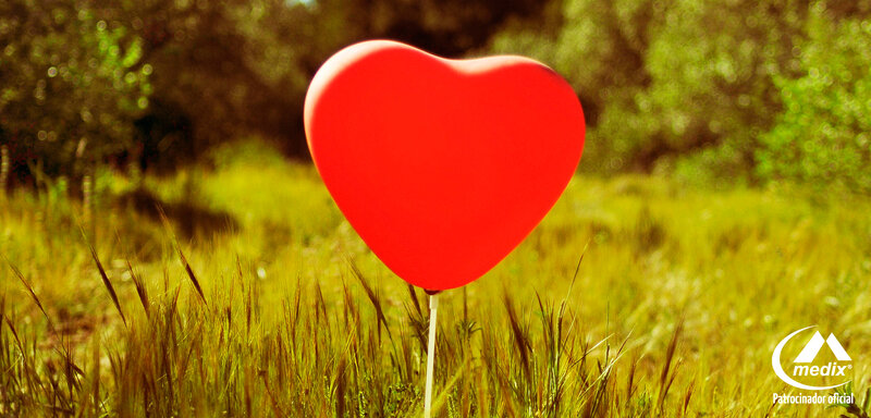 Red Heart Balloon — Serene, Afternoon