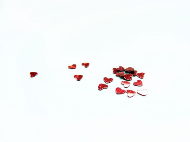 Red Heart Confetti