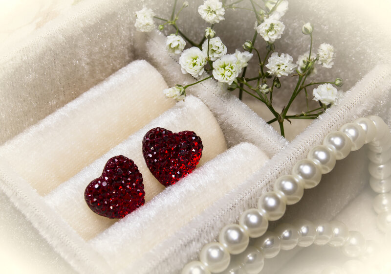 Red Heart Earrings — White