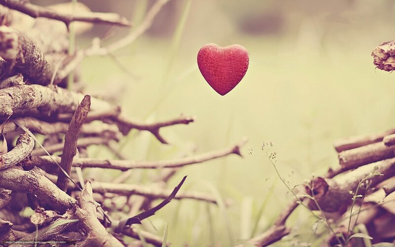Red Heart Floating — Serene