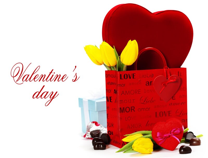 Red Heart Gift Bag