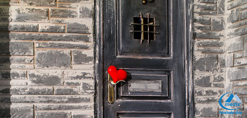Red Heart on Door — Black