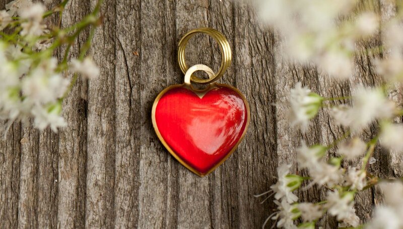 Red Heart Pendant — Calm, Photograph