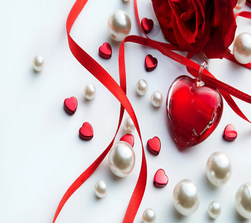 Red Heart Pendant — Romantic