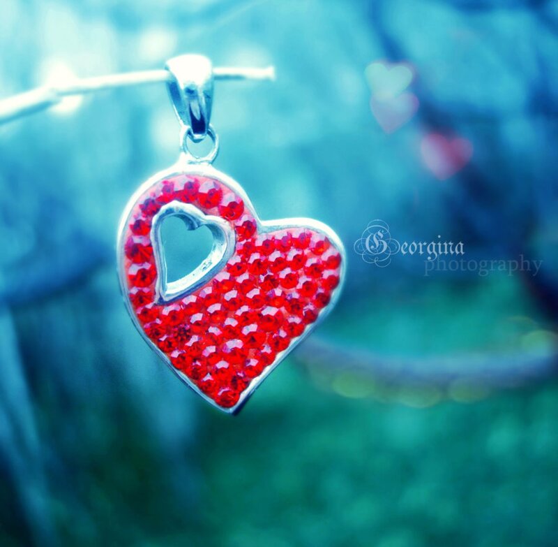 Red Heart Pendant — Serene