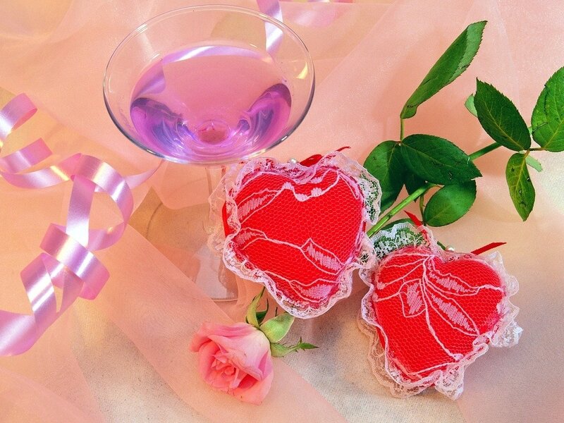 Red Heart Pillows