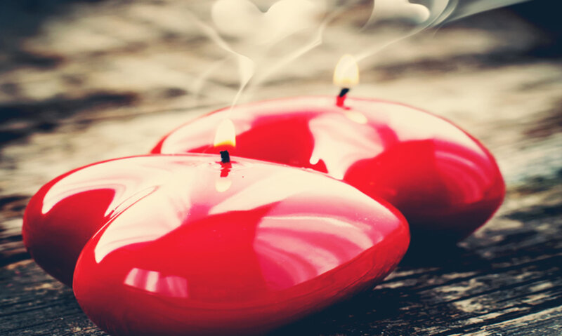 Red Heart-shaped Candles — Calm
