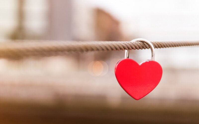 Red Heart-shaped Padlock — Romantic