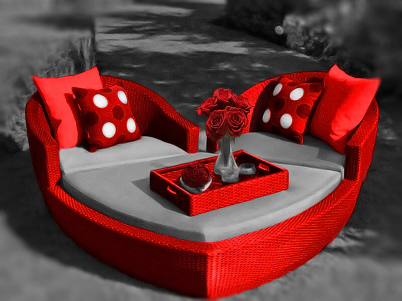 Red Heart-shaped Sofa