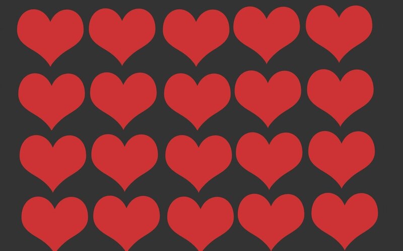 red hearts pattern