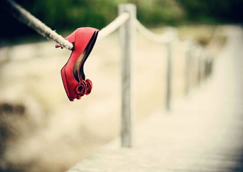 Red High-heeled Shoe — Serene
