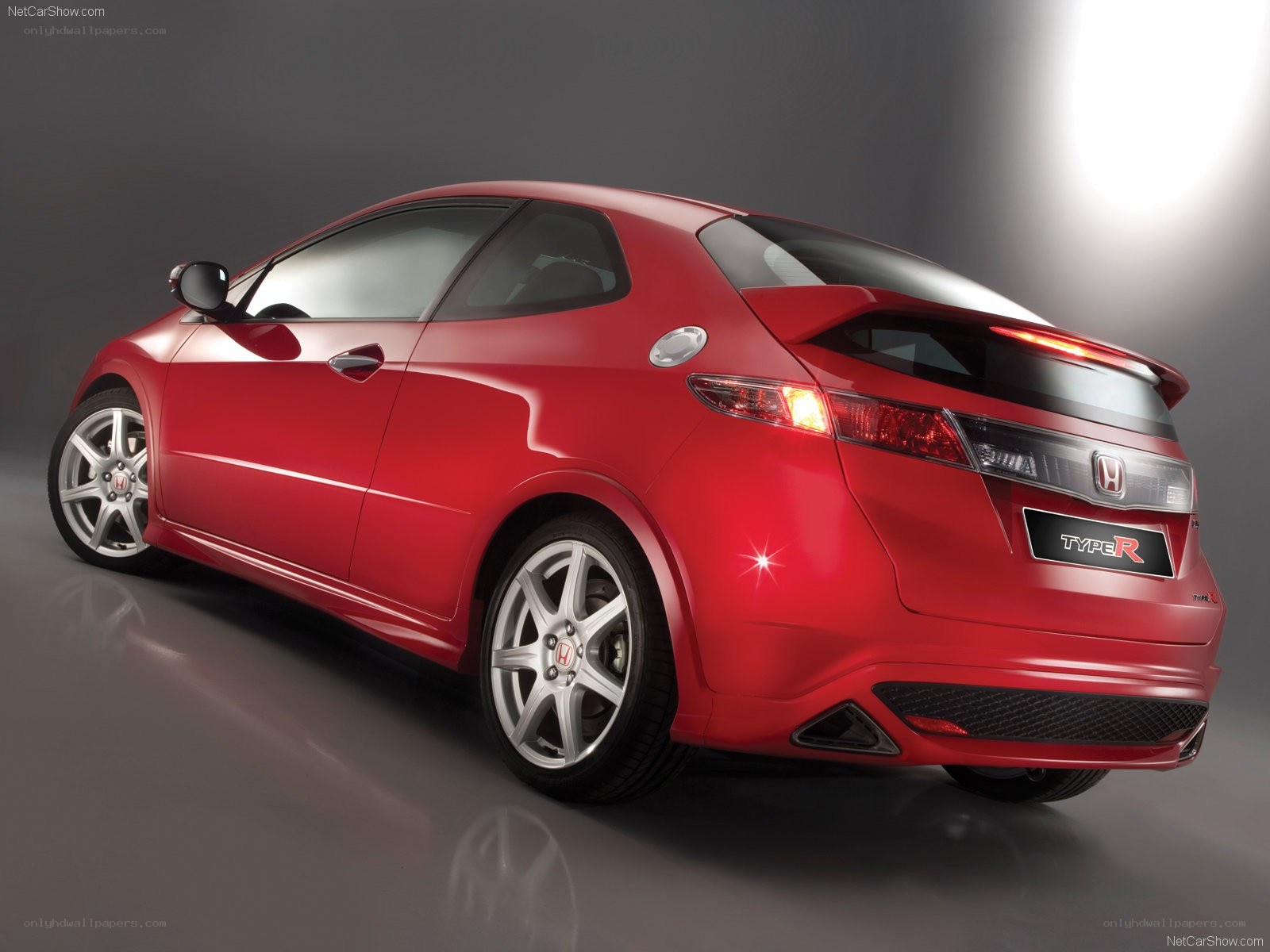 Red Honda Civic Type R