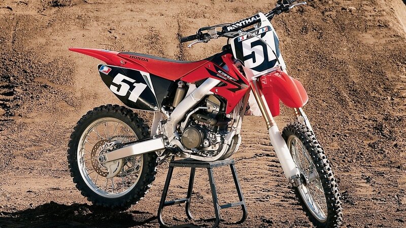 red honda dirt bike