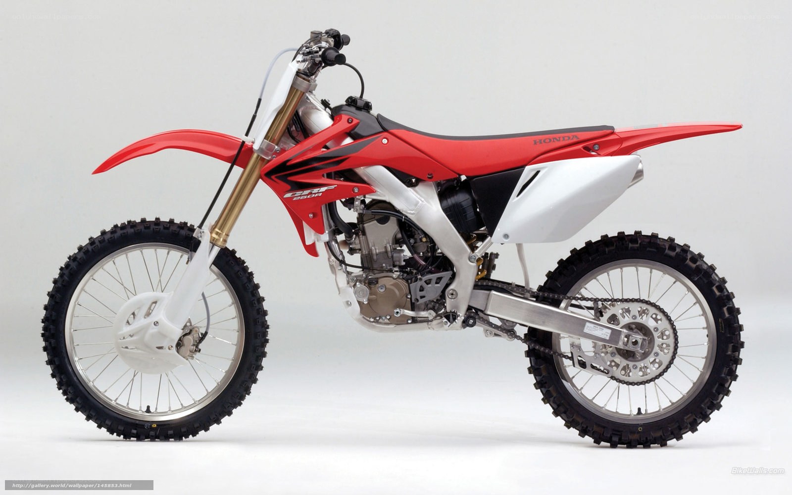 red honda dirt bike