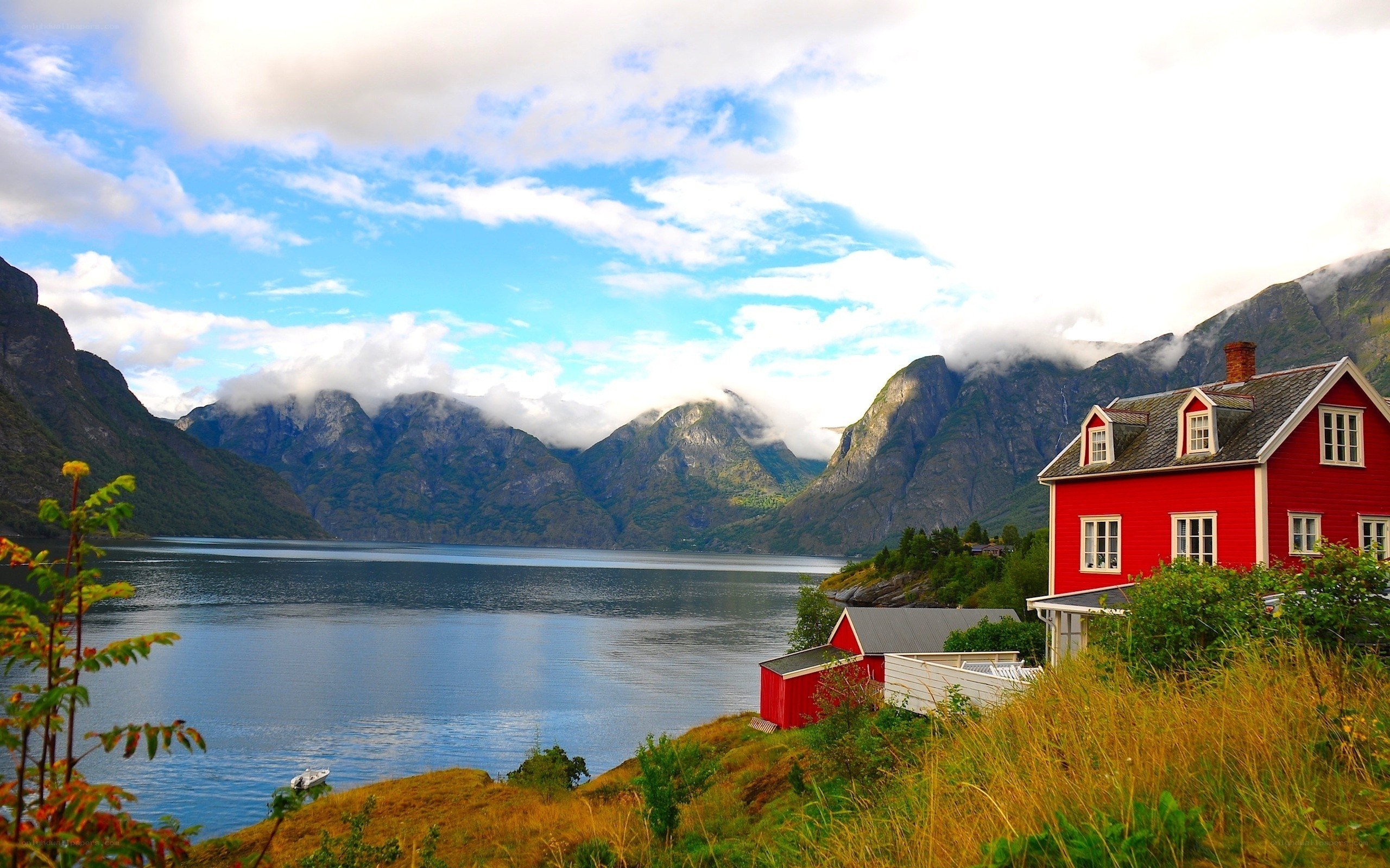 Red house by the fjord