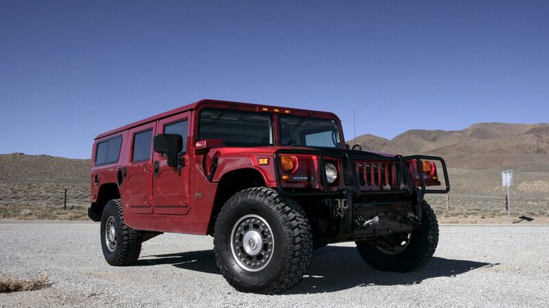 Red Hummer H1