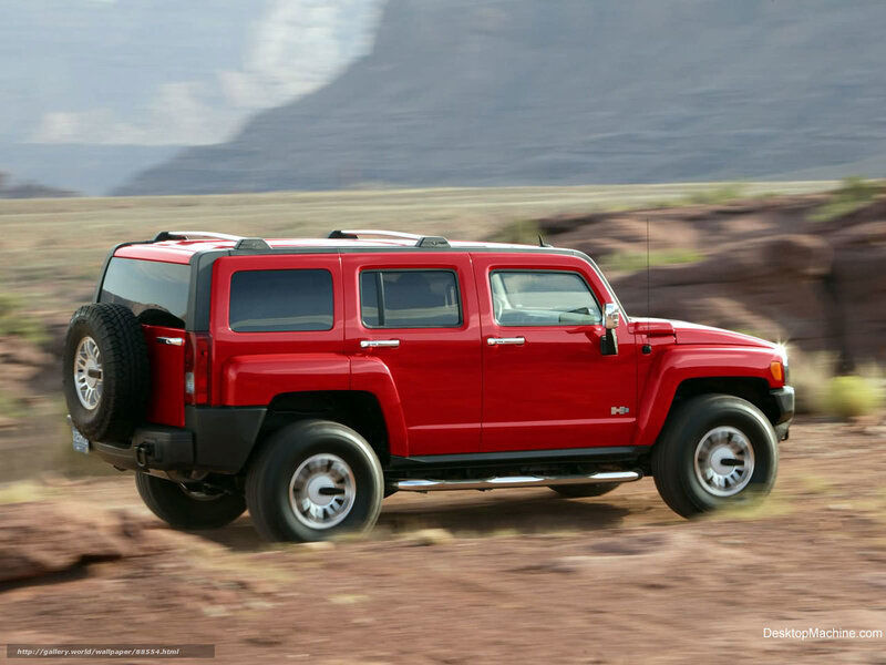 Red Hummer H3 Suv — Dynamic