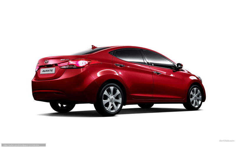 Red Hyundai Avante