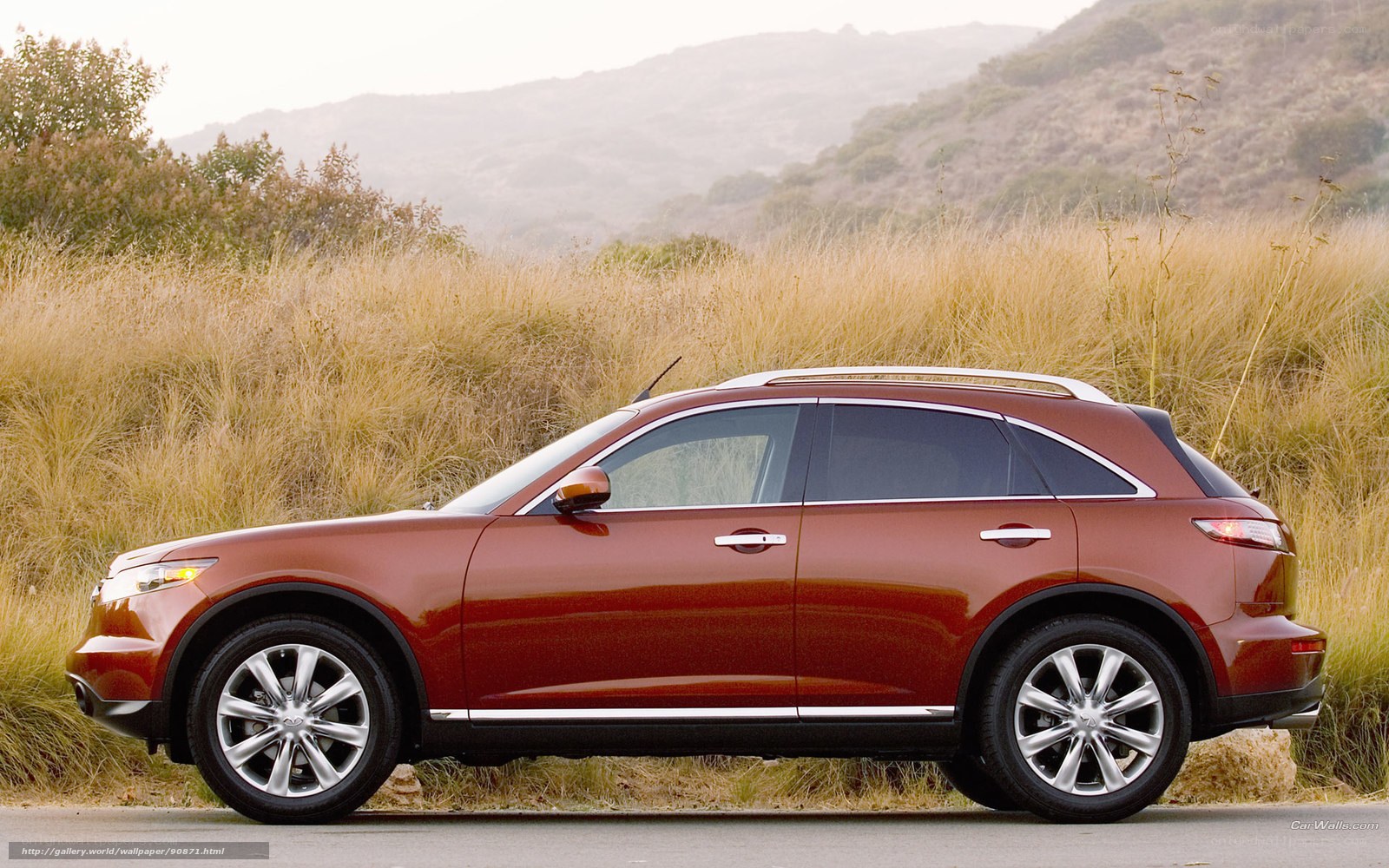 red infiniti fx suv