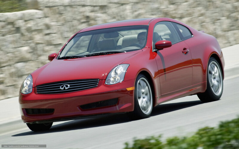 Red Infiniti G35 Coupe — Dynamic