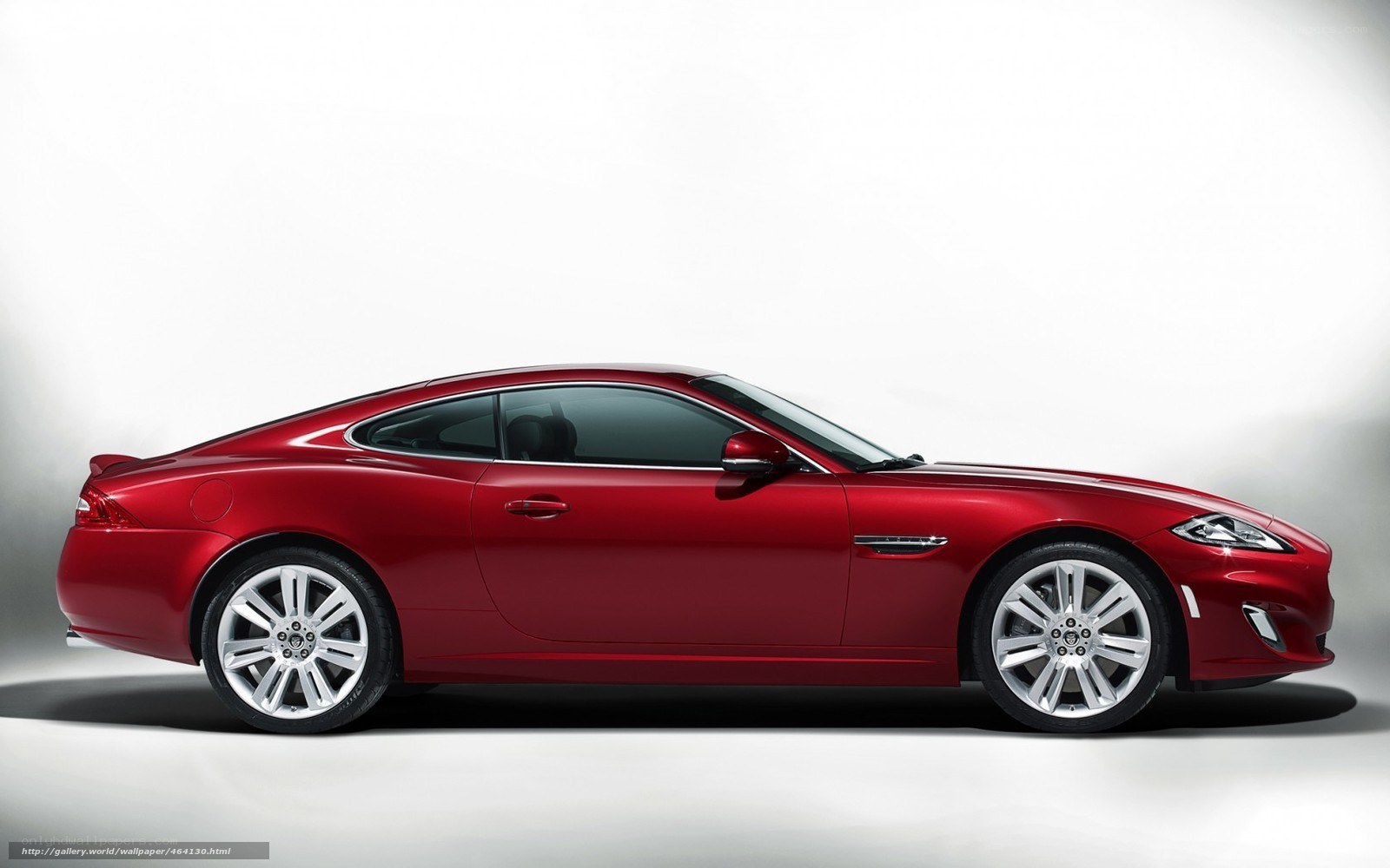 Red Jaguar Coupé