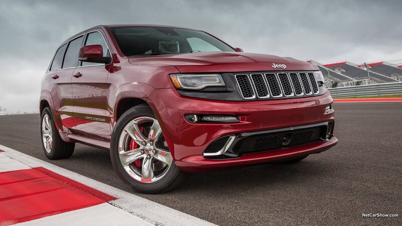 Red Jeep Grand Cherokee — Dramatic, Photograph