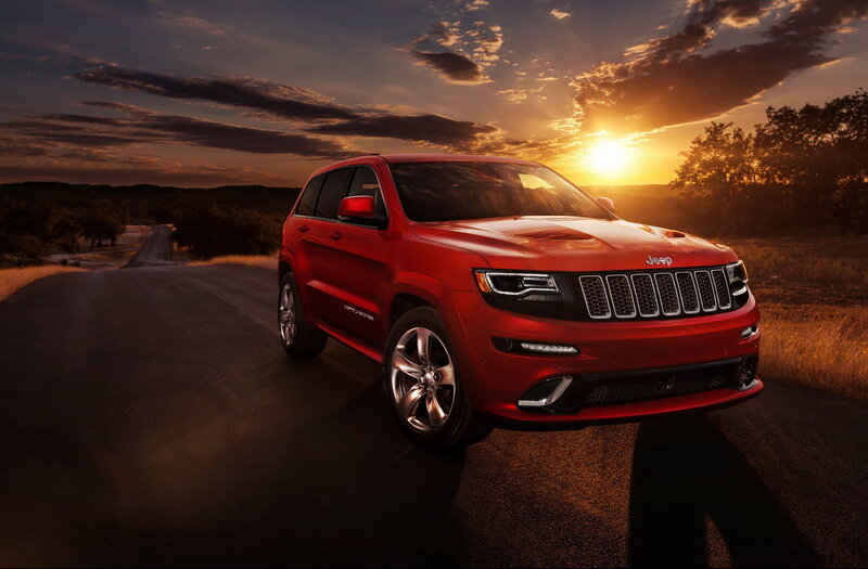 Red Jeep Grand Cherokee — Dramatic
