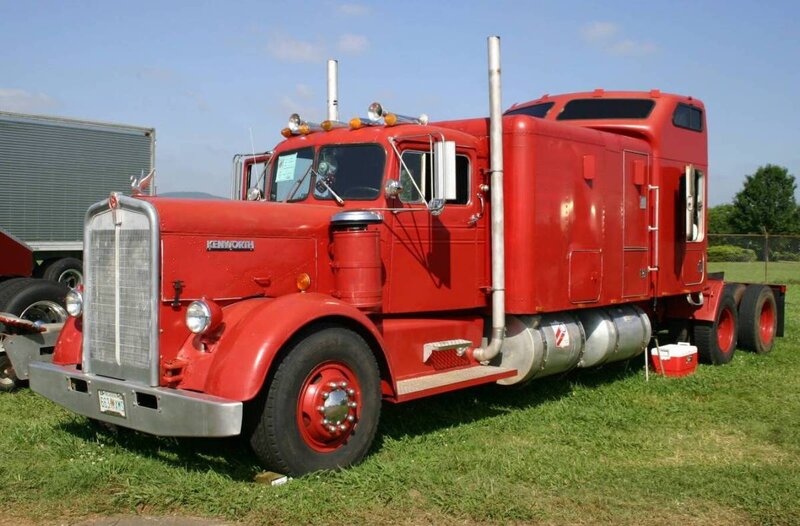 Red Kenworth Truck — Outdoor