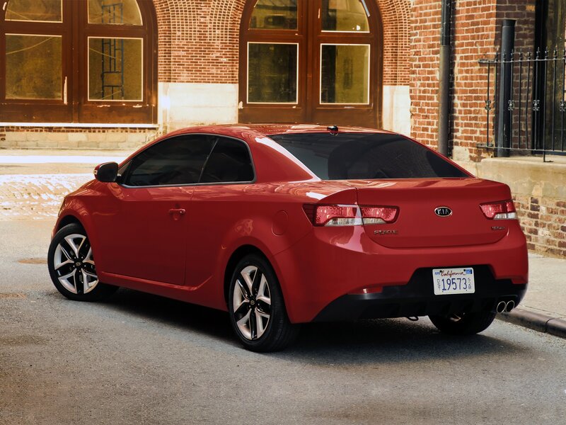 Red Kia Forte Coupe — Calm