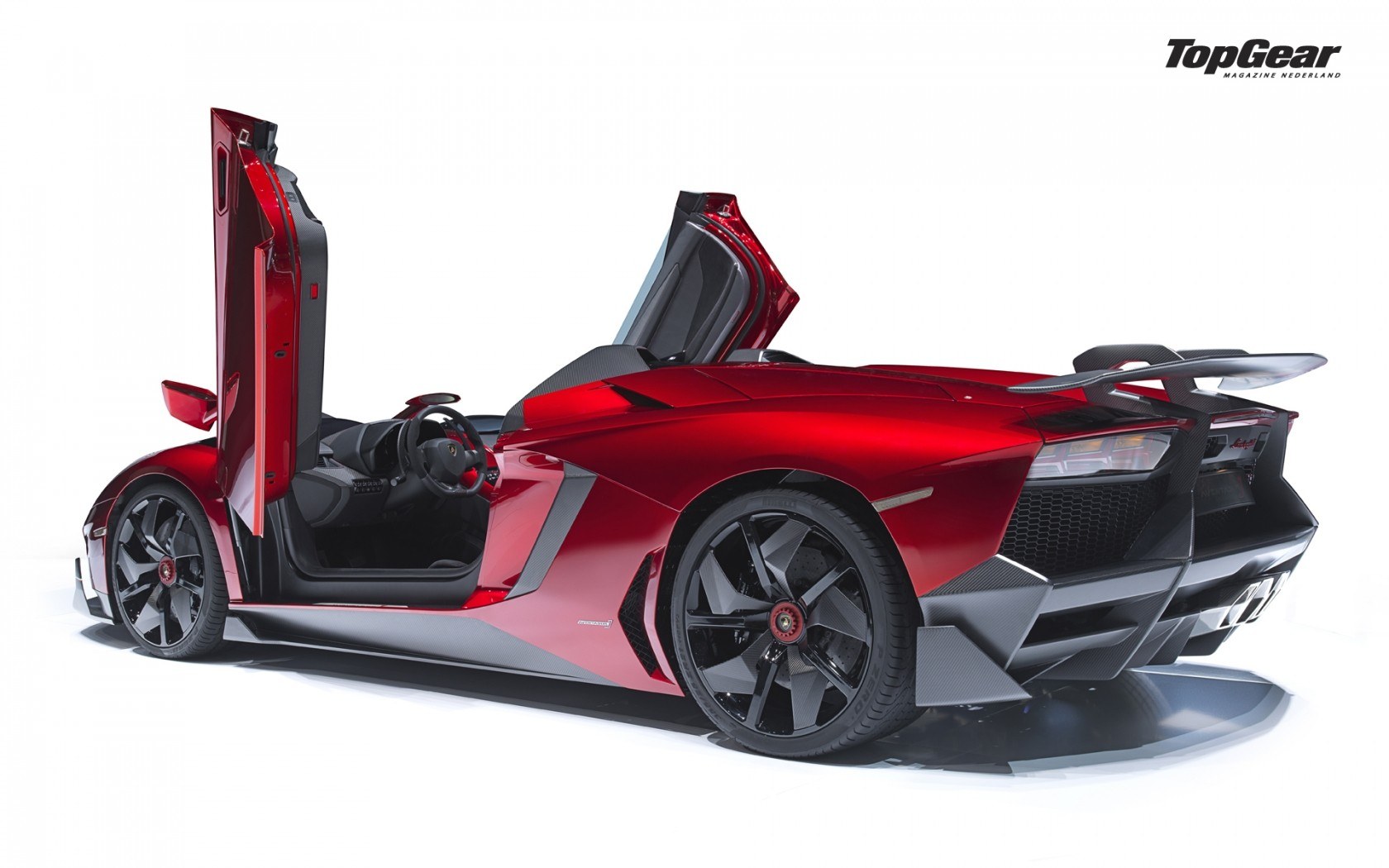Red Lamborghini Aventador