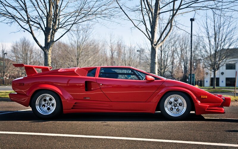 Red Lamborghini Countach
