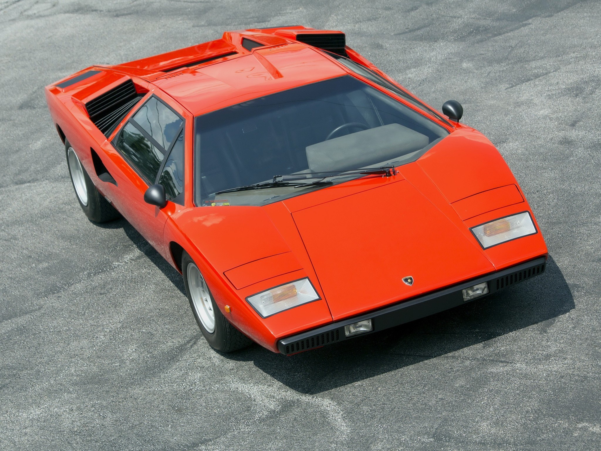 Red Lamborghini Countach