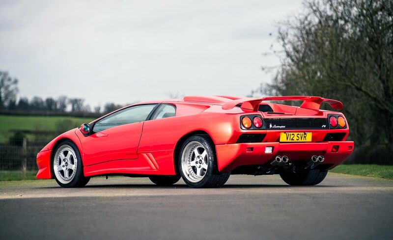 Red Lamborghini Diablo — Calm