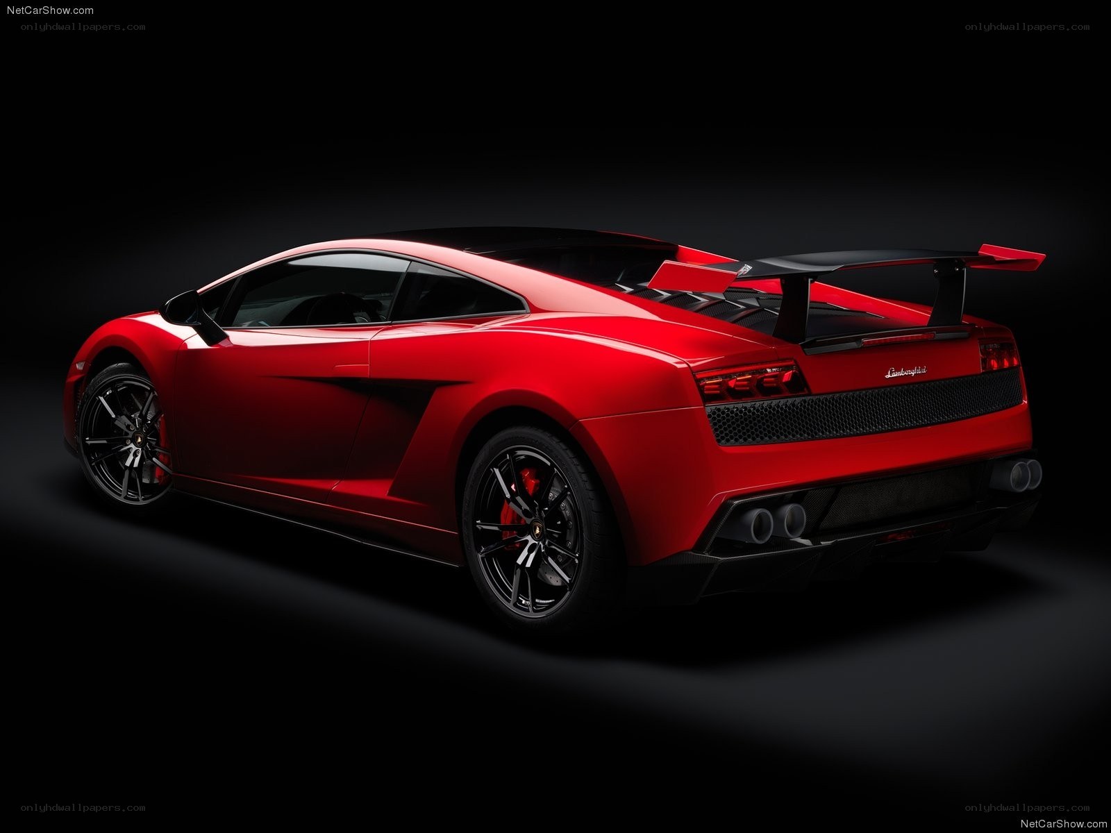Red Lamborghini Gallardo