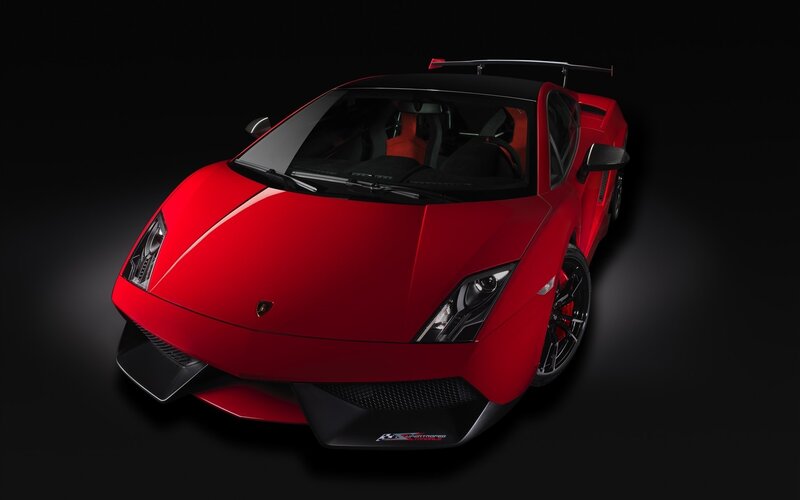 red lamborghini sports car