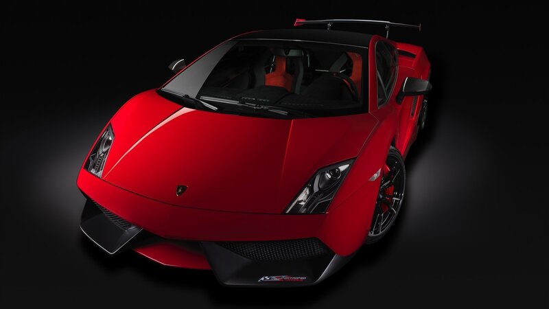 red lamborghini sports car