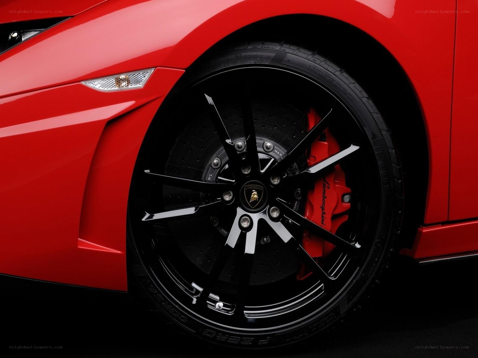 Red Lamborghini wheel detail