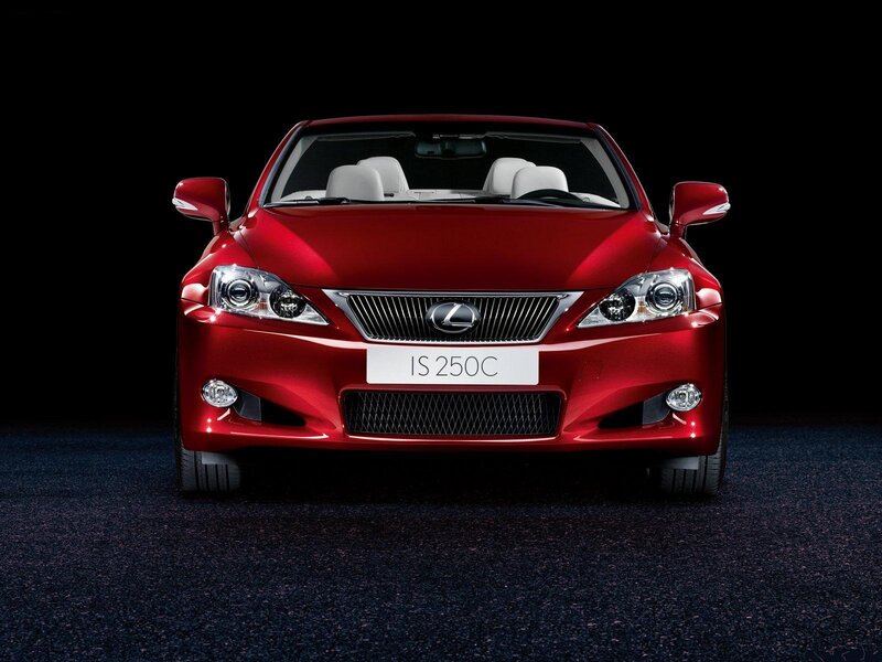 Red Lexus IS 250C