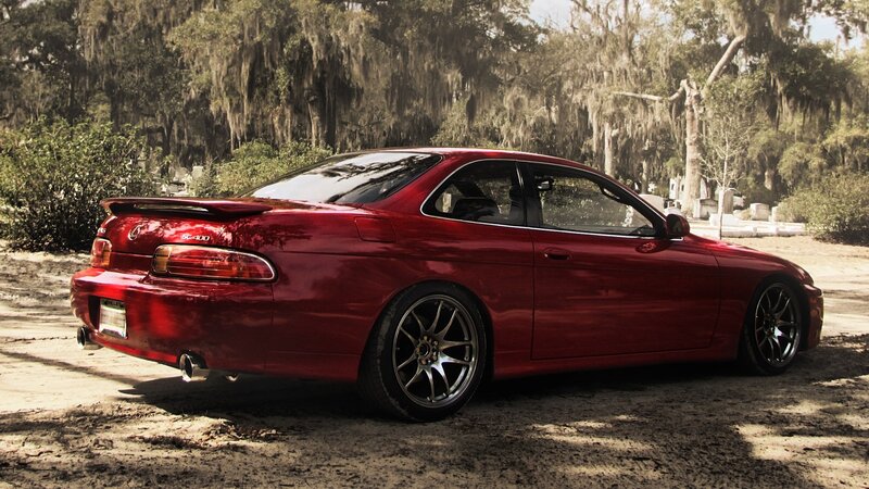 Red Lexus Sc400