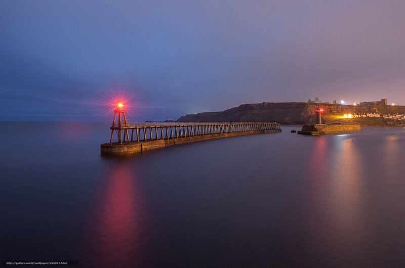 Red Light at the Pier