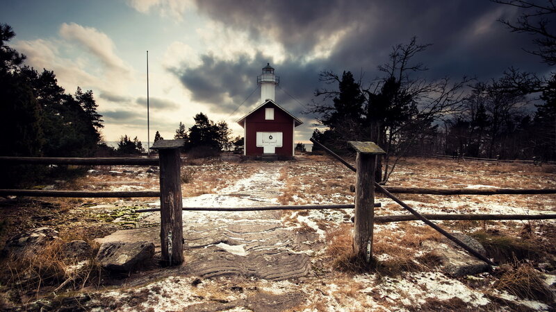 Red Lighthouse Building — Dramatic