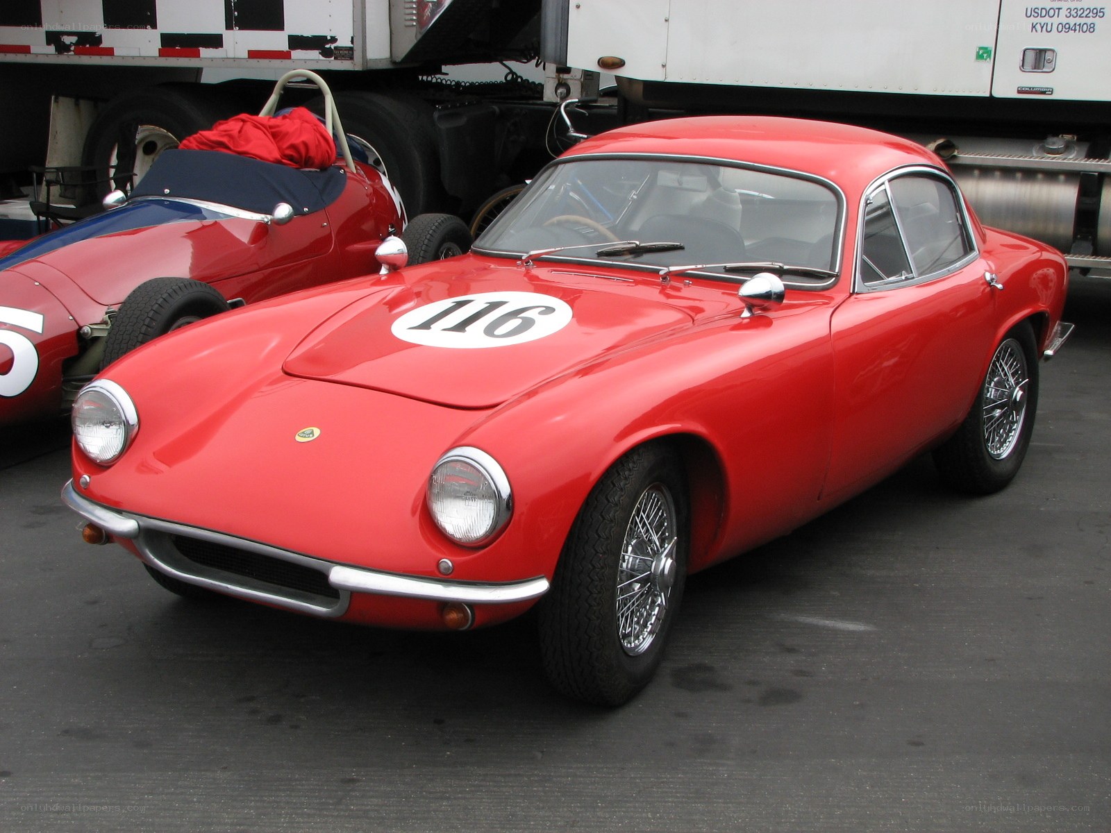 Red Lotus race car