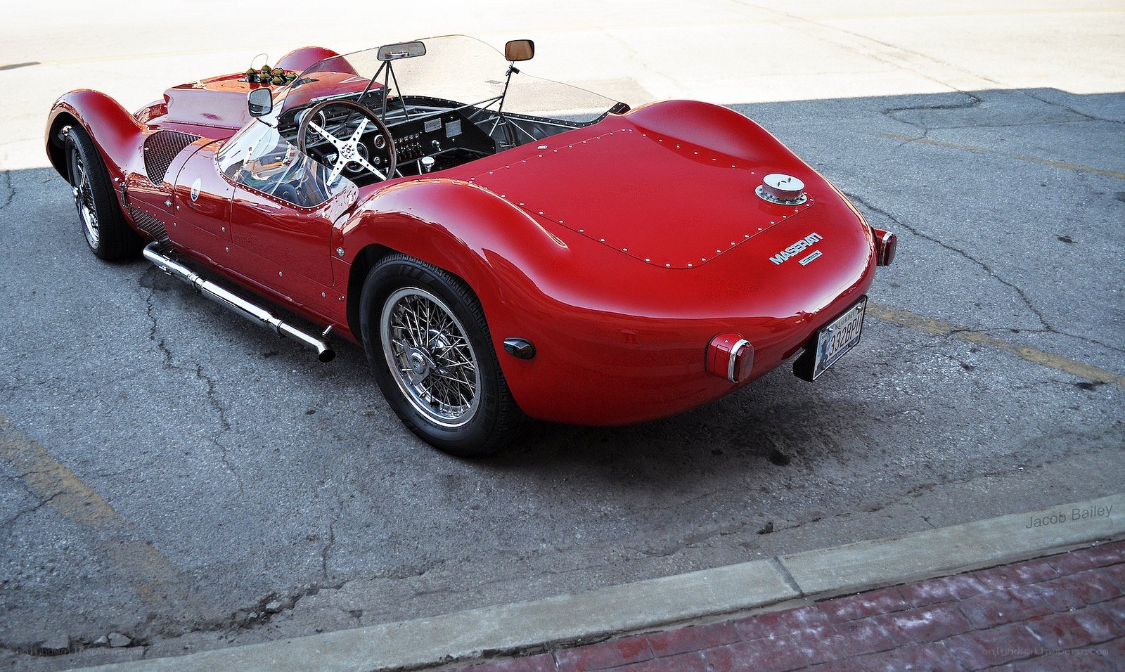 Red Maserati race car