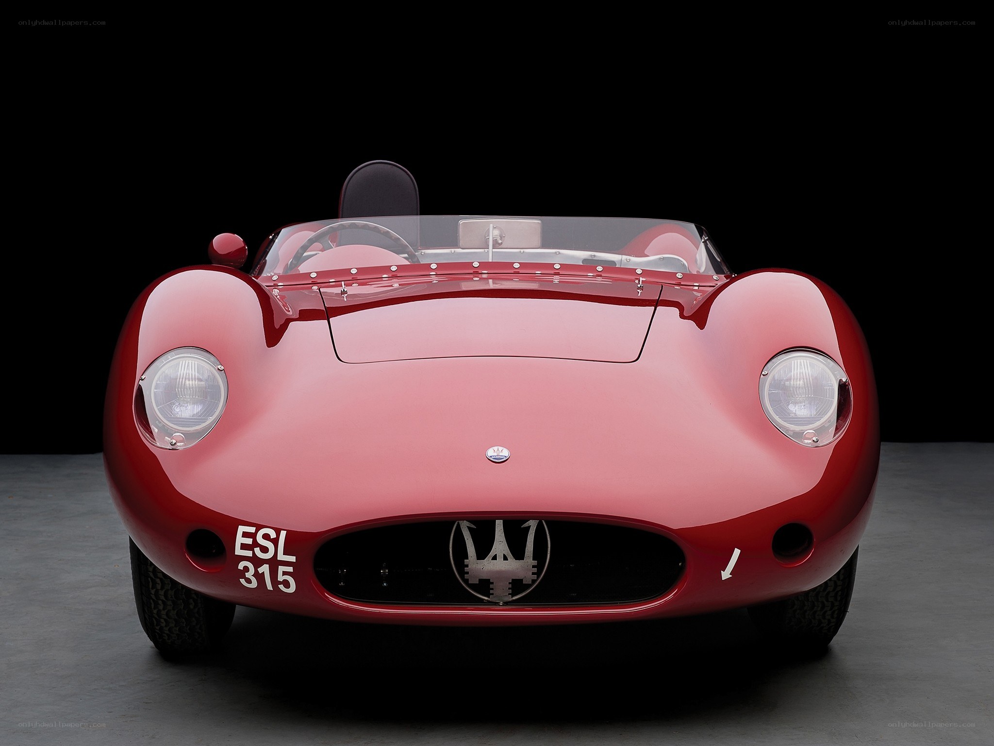 Red Maserati race car