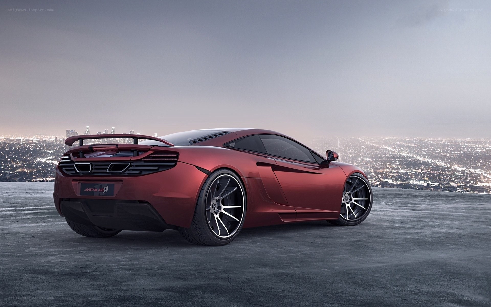 Red McLaren MP4-12C