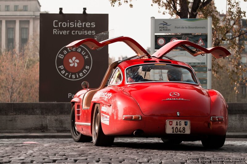 Red Mercedes-Benz 300 SL in Paris