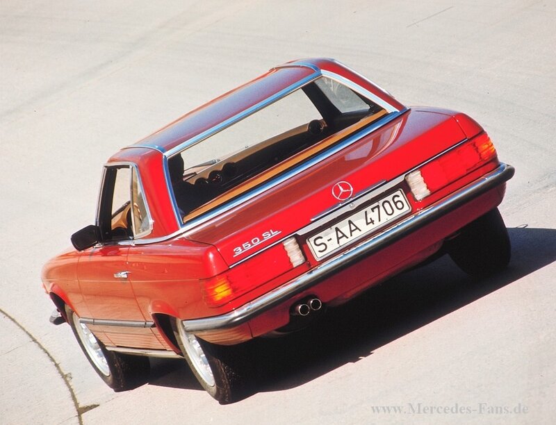 Red Mercedes-Benz 350 SL