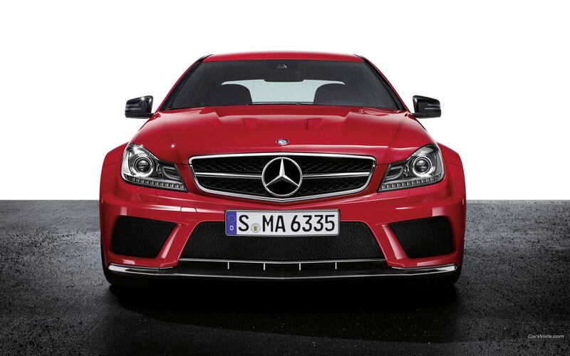 red mercedes-benz c63 amg